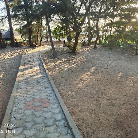 His Grace Sea View Cottages - Private Beach At Malpe Udupi Eksteriør billede