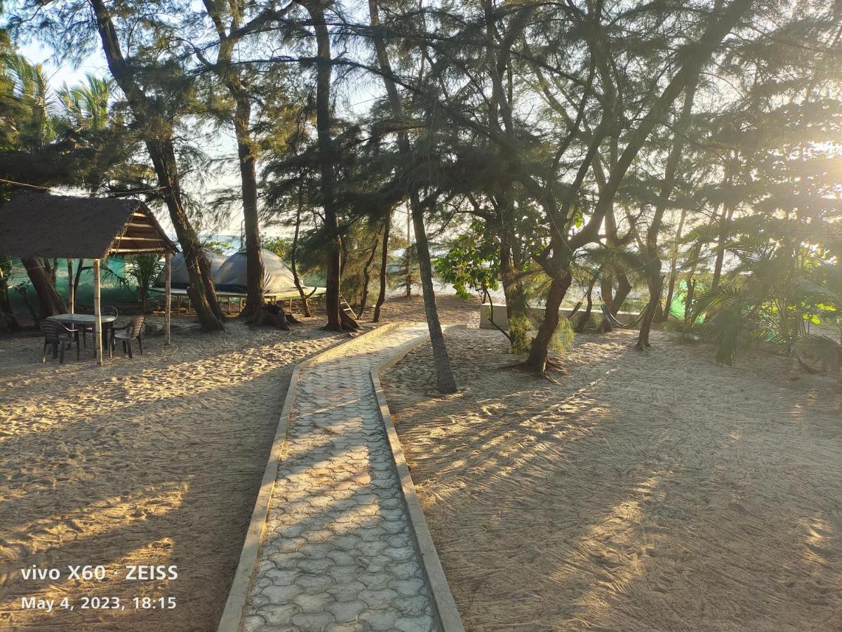 His Grace Sea View Cottages - Private Beach At Malpe Udupi Eksteriør billede